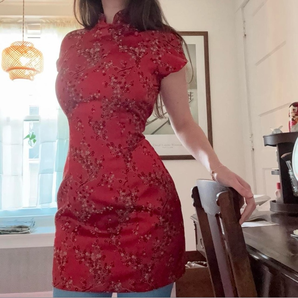 Qipao cheongsam mandarin collar cap sleeve red floral mini dress